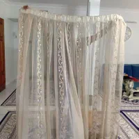پرده و پشت دری