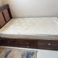 تخت رنگ قهوه ای سایز ۱۲۰در ۲۰۰ همراه تشک