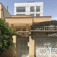 ویلایی-2طبقه-سند-ملکی-بهترین-فرعی-قدوسی-شرقی