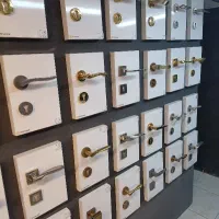 دستگیره فلزی قدیمی شما رو با جنس نو عوض میکنیم