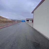 آسفالت گرم وتراشه محوطه کارخانه وسوله درچهاردانگه