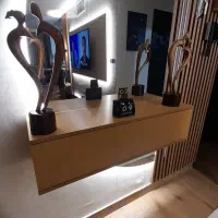 دو عدد مجسمه چوبی عاشقانه