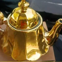قوری چینی  طلایی