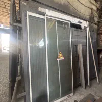 درب اتوماتیک شیشه ای