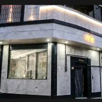 فروش-سرقفلی-و-مالکیت-تجاری-با-قیمت-مسکونی