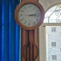 ساعت دیواری