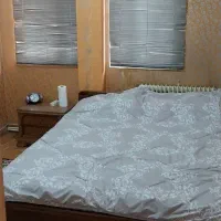 تخت دونفره چوبی