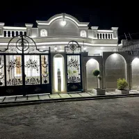 فروش-عمارت-لاکچری-با-موقعیت-عالی