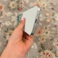 گوشی ایفون۱۶پرومکس در حدآک حافظه ۲۵۶