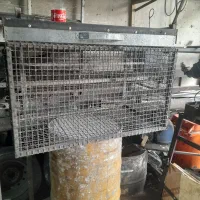 قفس محکم اهنی وجفت کن چوبی