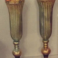 گلدان طلایی