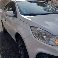 جک j4