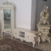 میز تلویزیون ،ساعت و بوفه