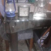 ساعت ۲ عدد یک عدد فانوس باتری خور  با قیمت مناسب