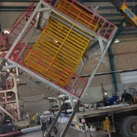 جرثقیل خاور اجاره سبد دار شبانه روزی