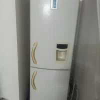 یخچال کاملا سالم و بشرط