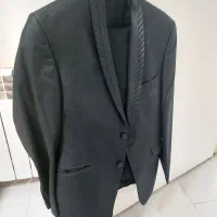 کت وشلوار مشکی بهمراه دوتاپیراهن