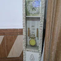 بوفه وساعت یک جا به فروش میرسد