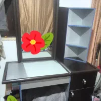 میز آرایش