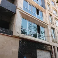 ۱۴۰ متر ۳ خواب مدرن طبقه یک وکیل اباد