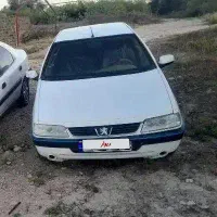 ماشین چند تیکه رنگ دارد
