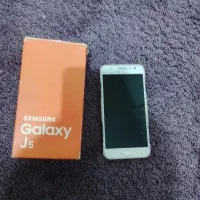 گوشی سامسونگ j5