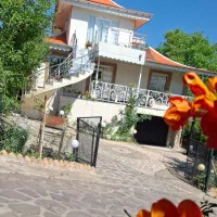 ویلا گل دنج ومفرح در مجاورت روستای استخرگاه