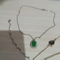 دستبند. نقره و گردنبند نقره