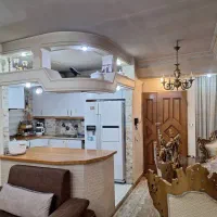 89 متر دو خواب بر خیابان تفرش