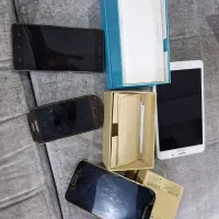 سه عدد گوشی اندروید و یک عدد تبلت