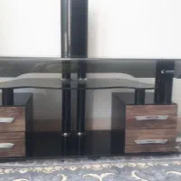 میز تلویزیون ترک شیشه‌ای مشکی
