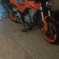 موتورسیکلت پیشرو200