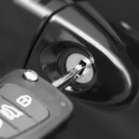 بازکردن انواع قفل ، کلید سازی ، سریع مطمئن و ارزان