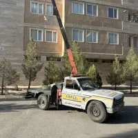 نیسان جرثقیل یدک کش