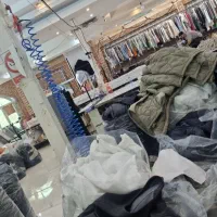 بسته بندکار وسط کار