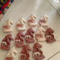 شمع اسب نماد سال 1405