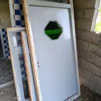 درب و پنجره چوبی قدیمی