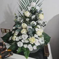 گل مصنوعی