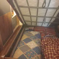 تخت دونفره