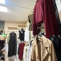 فروش لباس به قیمت عمده