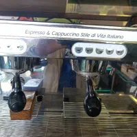 باریستا خانمب یک خانم