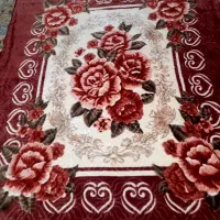 پتو دونفره کادویی .  مغازه دار سه تومن میفروشه
