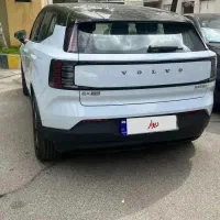 ولوو ex 30 تمام برقی ۲۰۲۵