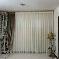 فقط دکور پرده سالم و تمیز