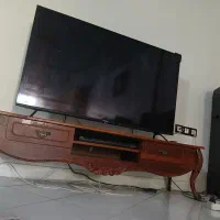 میز تلوزیون در حد نو چهار تومن