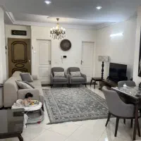 اگه ۲/۵۰۰ نقدینگی داری بزن رو اگهی