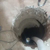 مغنی چاکن تخریب کار پای دیوار کنی کانال کنی