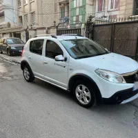 ساندرو سفید مدل ۱۳۹۵ سالم