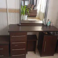 سرویس خواب همراه با آیینه کنسولی