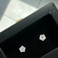 گوشواره میخی